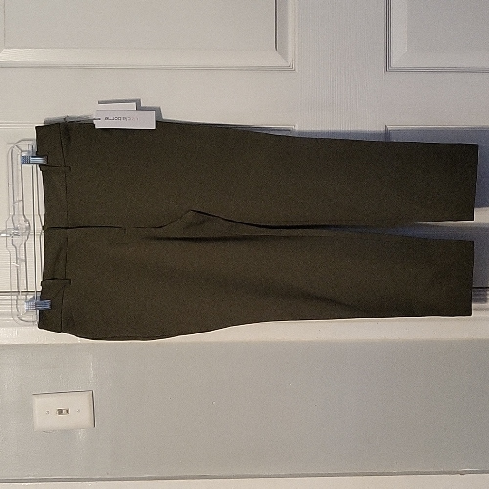 Liz Claiborne Olive Ankle Pants